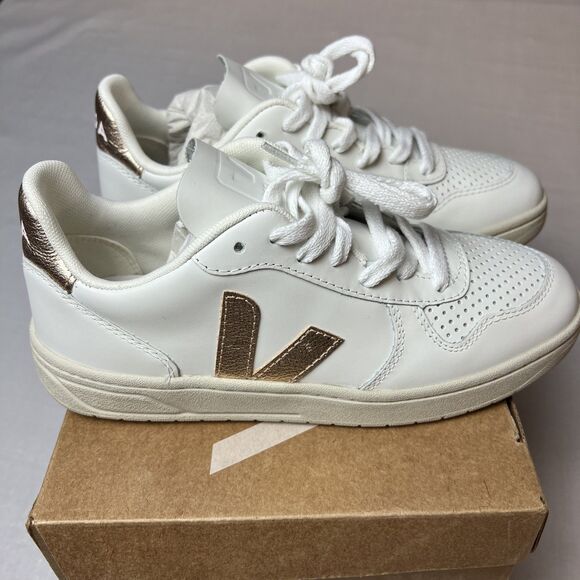 Veja V-10 Leather Extra White Platine Size 6 NIB - Picture 7 of 8